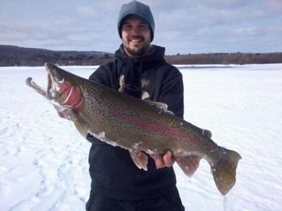 Ice is coming soon to a Wisconsin lake near you! On Outdoors Radio Show 847, Scott Bretting, of River Rock Inn and Bait in Ashland, Wis., reports that early ice fishing should be good this season.