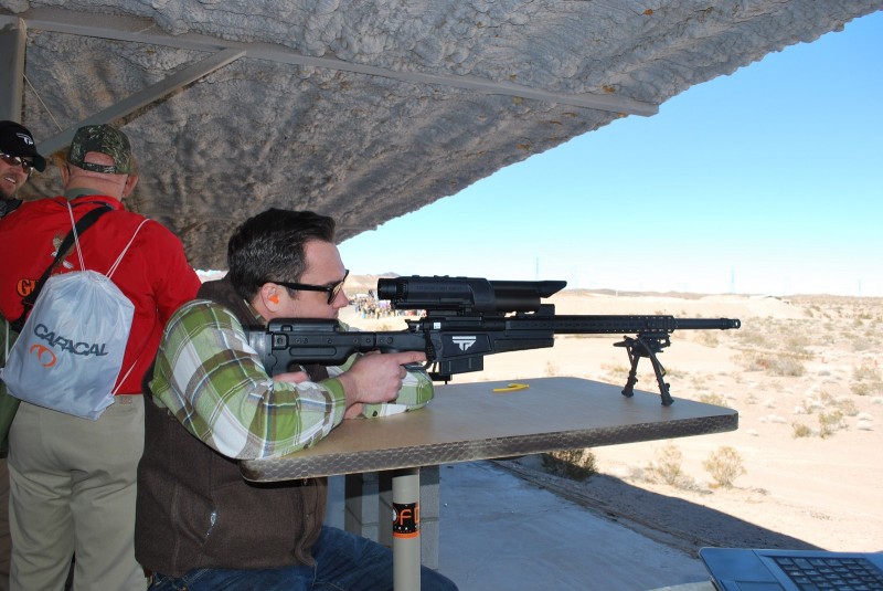 OutdoorHub's Colin Anthony shoots the TrackingPoint 1000 Series 300T rifle chambered in .300 Win Mag.