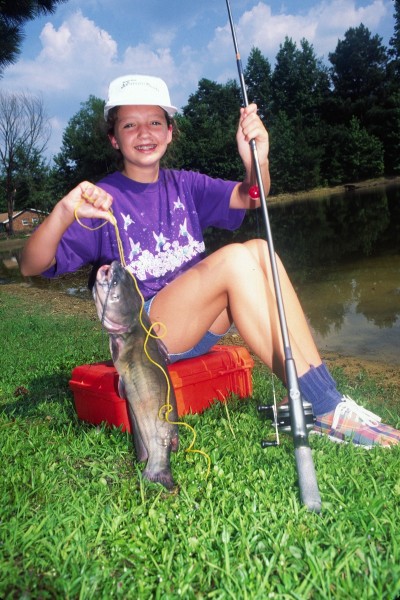 Going catfishing doesn’t have to be a big deal. Many small streams, rivers, creeks, ponds, and lakes close to home can provide excellent bank-fishing spots for anglers who want to catch cats.