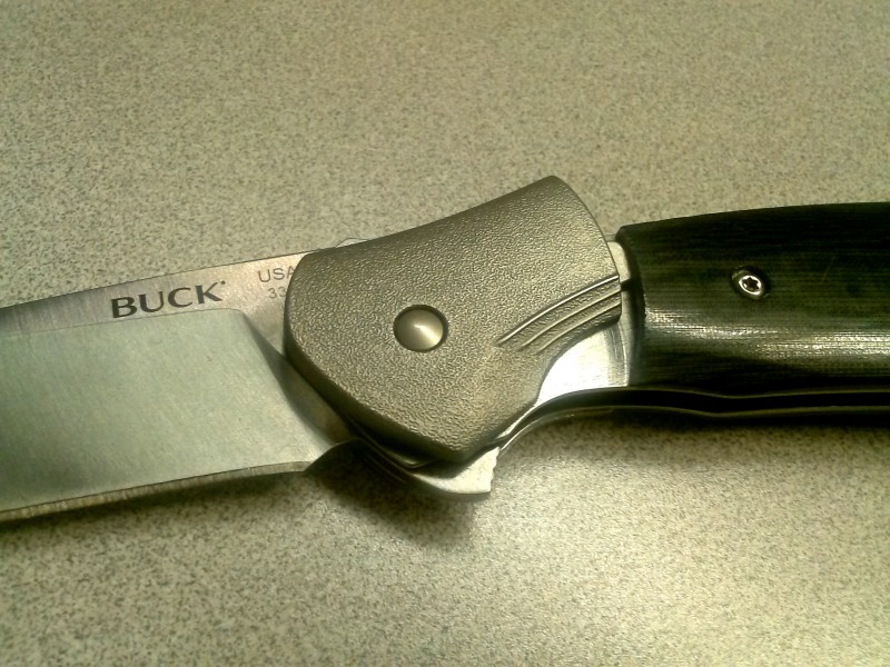 The Shift bolster must be rotated before the knife can be deployed.