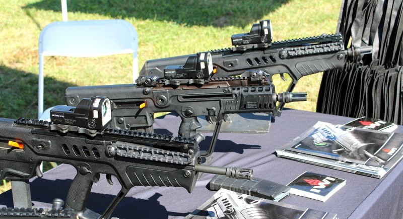 The select-fire IWI US CTAR-21 (rear) and X95 (middle) with a "standard" Tavor. Image by Edward Osborne.