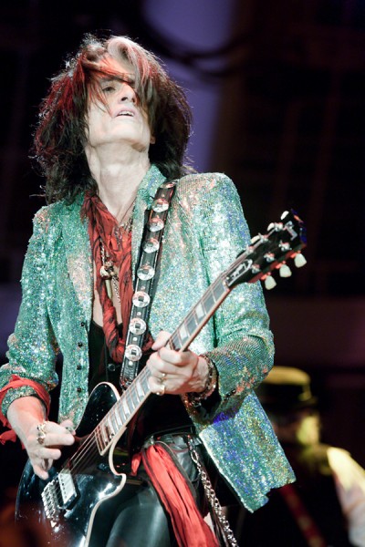 Aerosmith's Joe Perry stopped hunting when he got into rock and roll, but it didn't take long for him to rediscover the hobby. Image courtesy Harmony Gerber on the Wikimedia Commons.