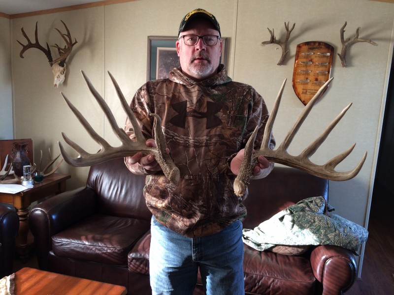 The author holds a pair of shed antlers that illustrate the size of the Duvall County bucks found in South Texas near Freer.