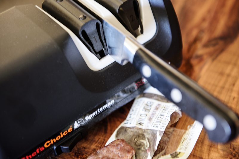 Sharpening a double-bevel knife in the Chef’s Choice Xtreme 317